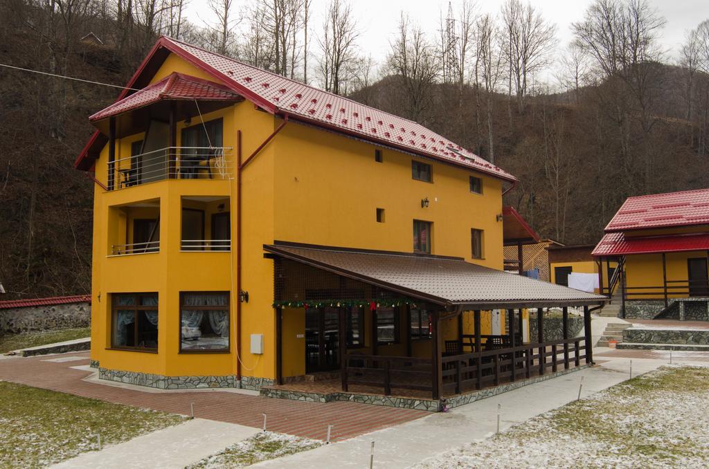 Pensiunea Roberto Malaia Exteriér fotografie